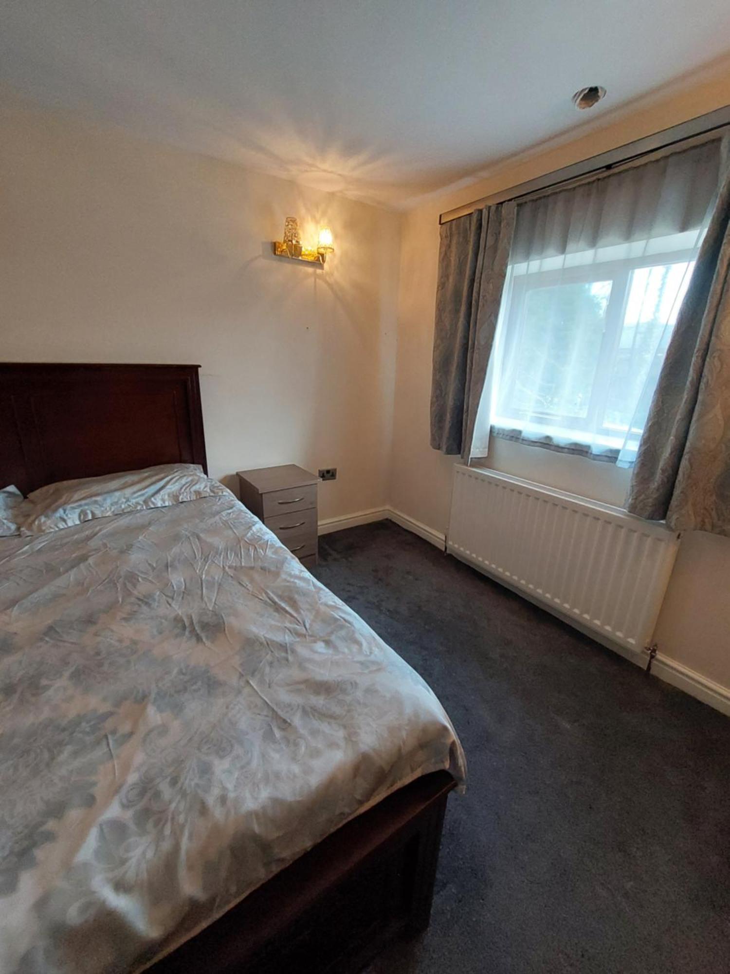 Dobcross Close Apartment Manchester Ngoại thất bức ảnh