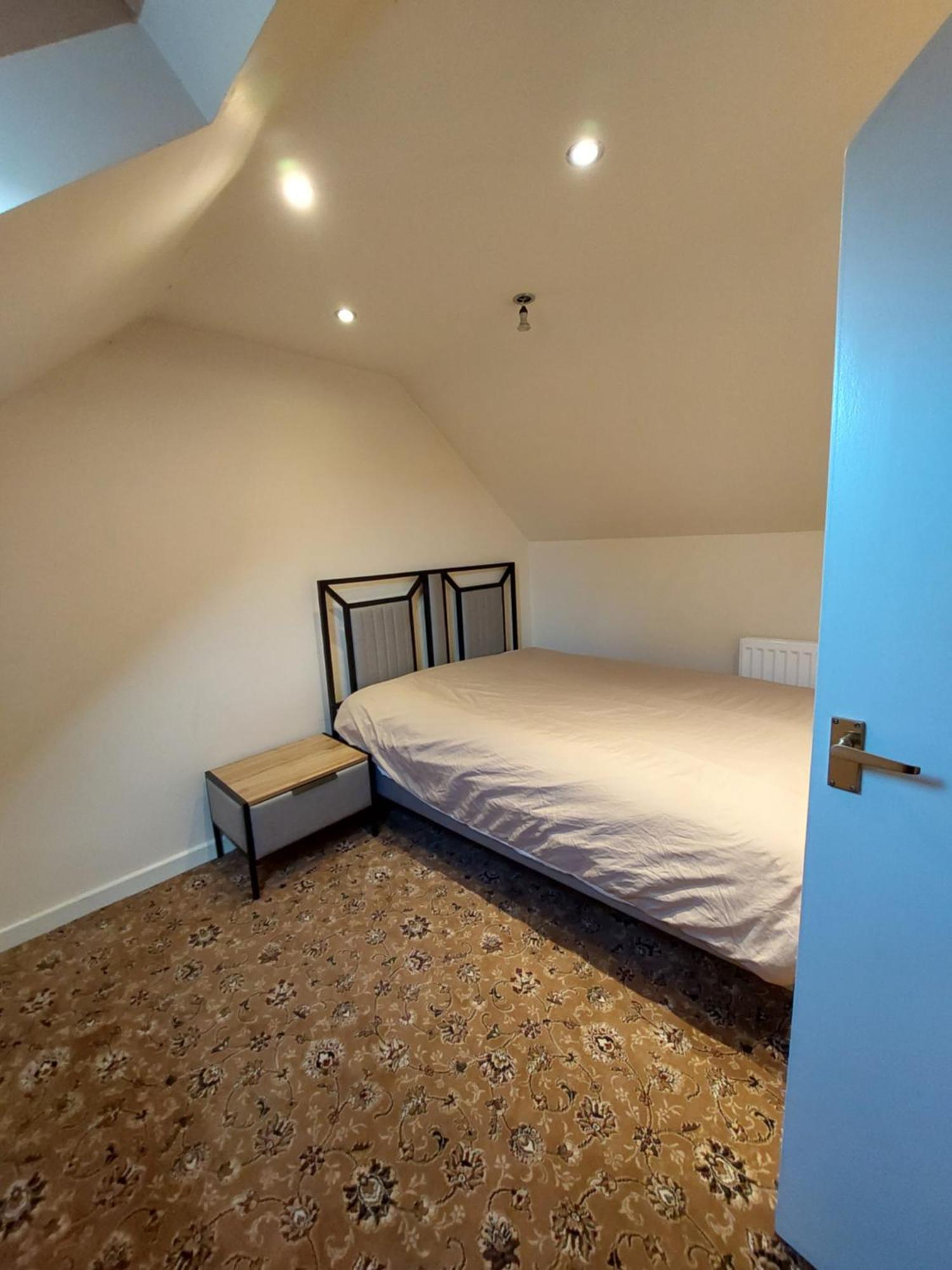 Dobcross Close Apartment Manchester Ngoại thất bức ảnh
